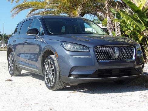 Used 2022 Lincoln Corsair Standard 4dr SUV image 10