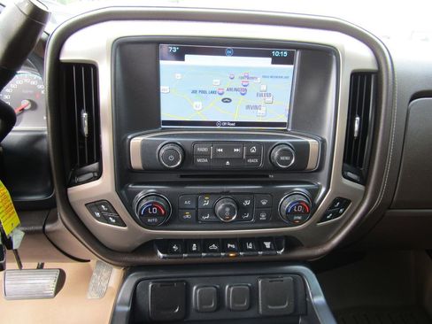 Used 2018 GMC Sierra 3500 Denali w/ Duramax Plus Package AWD/4WD image 20