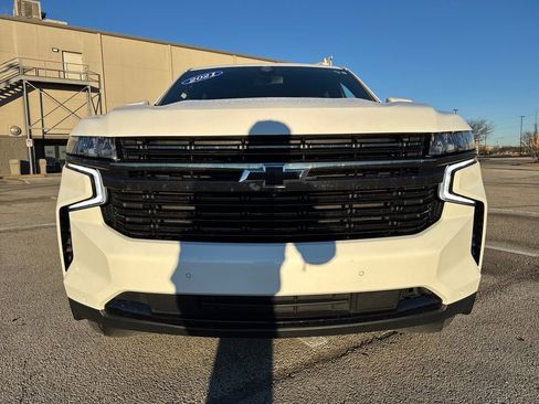 Used 2021 Chevrolet Suburban RST w/ Luxury Package image 10