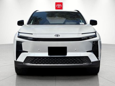 New 2026 Toyota C-HR image 7