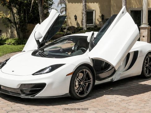 Used 2014 McLaren MP4-12C Spider RWD image 24