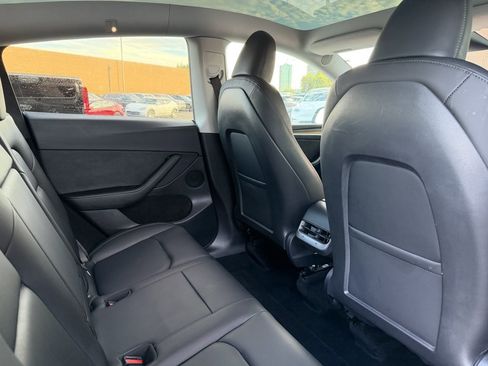 Used 2023 Tesla Model Y Performance AWD/4WD image 42