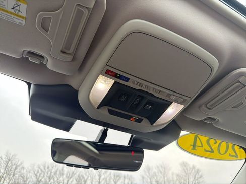 Used 2024 Subaru Forester Sport image 14