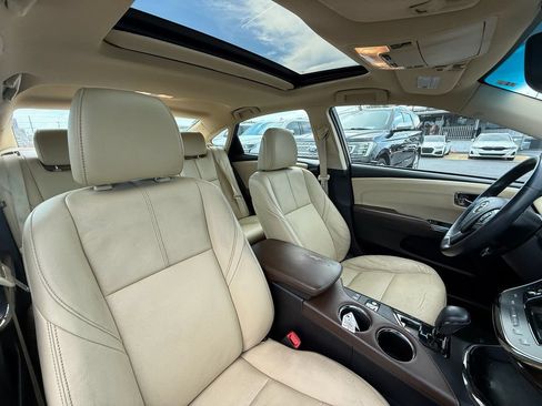 Used 2014 Toyota Avalon XLE Touring FWD image 23
