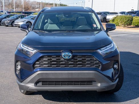 Certified 2022 Toyota RAV4 XLE Premium image 2