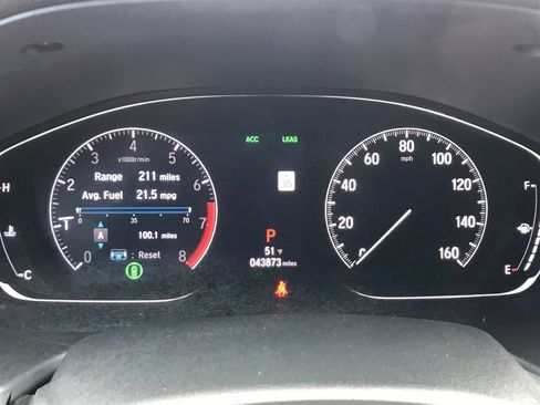 Used 2018 Honda Accord Touring image 5