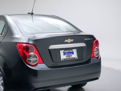 Used 2015 Chevrolet Sonic LT FWD image 4