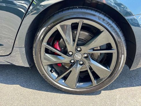 Used 2023 Genesis G70 3.3T w/ Sport Prestige Package AWD/4WD image 9