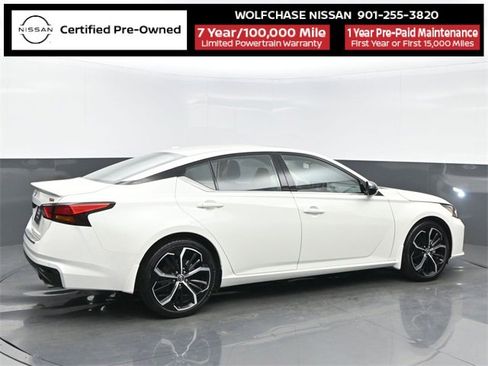 Certified 2023 Nissan Altima 2.5 SR w/ SR Premium Package image 6