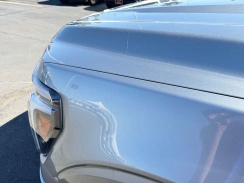 Used 2025 Ford F150 Lariat AWD/4WD image 9