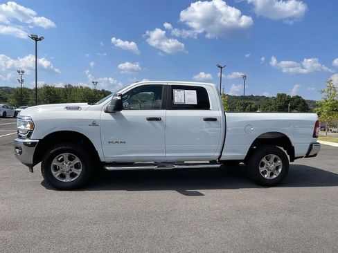 Used 2024 RAM 2500 Big Horn w/ Off Road Package AWD/4WD image 6