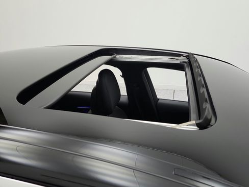 Certified 2026 Mercedes-Benz C 300 Sedan image 17