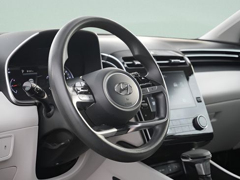 Certified 2023 Hyundai Tucson SEL FWD image 23