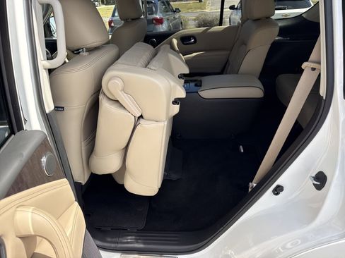 Used 2024 Nissan Armada Platinum w/ Captain's Chairs Package image 11