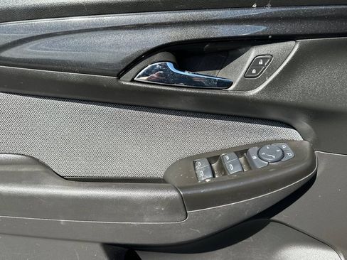 Used 2025 Chevrolet TrailBlazer LT AWD/4WD image 11