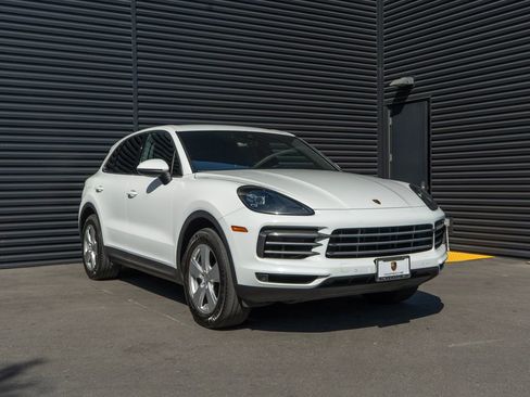 Used 2020 Porsche Cayenne image 7
