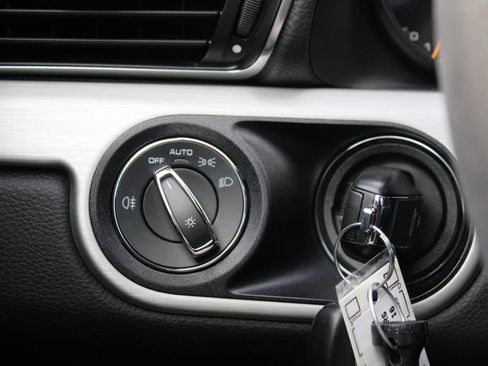 Used 2016 Porsche 911 GT3 image 18