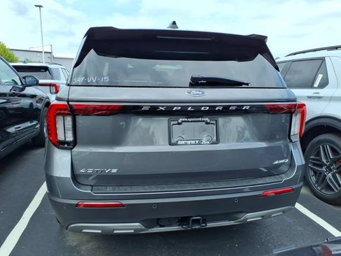 New 2026 Ford Explorer Active w/ Active Comfort Package AWD/4WD image 4