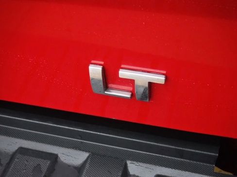 Used 2018 Chevrolet Silverado 1500 LT w/ All Star Edition image 8