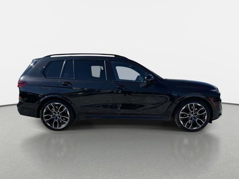Used 2026 BMW X7 M60i AWD/4WD image 2