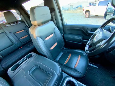 Used 2022 GMC Sierra 3500 AT4 w/ AT4 Premium Plus Package image 30