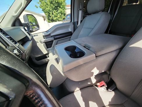 Used 2019 Ford F150 XLT w/ Equipment Group 302A Luxury AWD/4WD image 22
