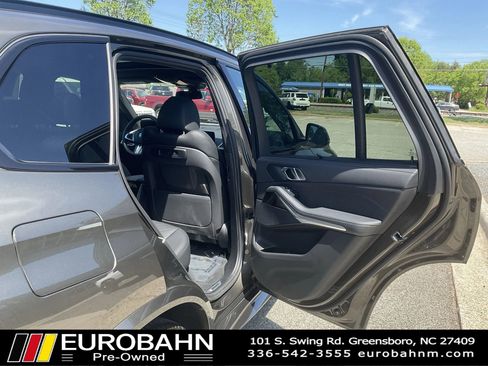 Used 2023 BMW X5 xDrive45e w/ Executive Package AWD/4WD image 18
