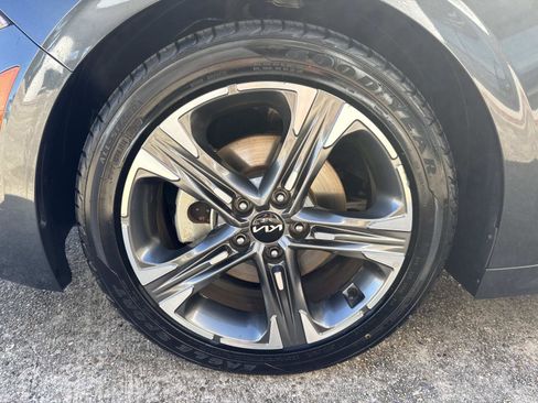 Used 2022 Kia K5 EX image 4