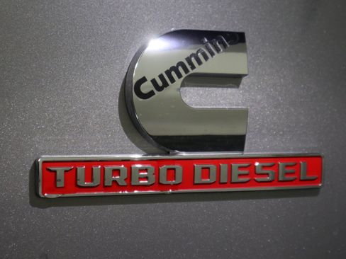 Used 2024 RAM 2500 Laramie w/ Safety Group AWD/4WD image 30