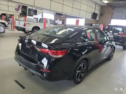 Used 2024 Nissan Sentra SV w/ All-Weather Package image 2