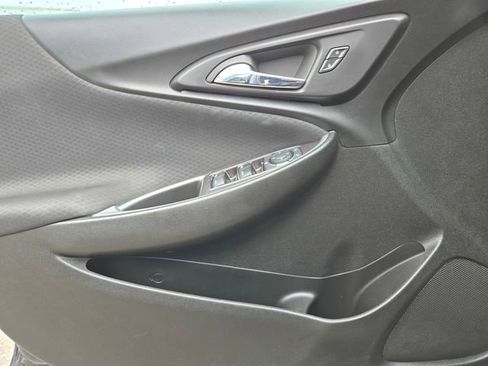 Used 2023 Chevrolet Malibu LS FWD image 13