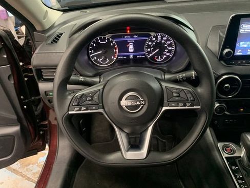 Used 2024 Nissan Sentra SV FWD image 24