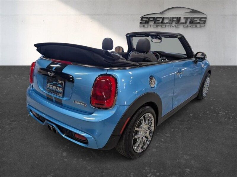 Used 2016 MINI Cooper S FWD image 9