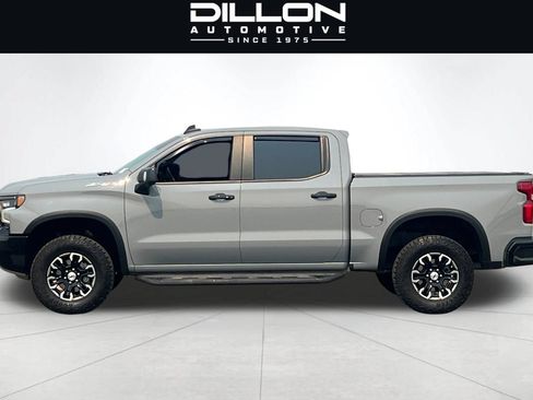Used 2024 Chevrolet Silverado 1500 ZR2 w/ Technology Package AWD/4WD image 7