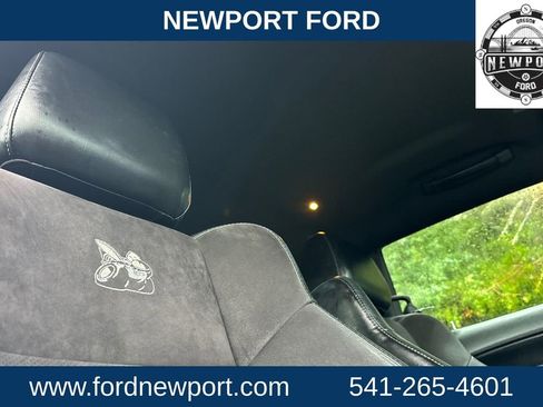 Used 2018 Dodge Challenger R/T Scat Pack w/ Leather Interior Group image 15