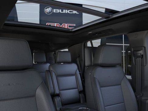 New 2026 GMC Yukon Denali w/ Advanced Technology Package AWD/4WD image 24