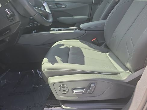 Certified 2026 Audi Q3 quattro 2.0T AWD/4WD image 24