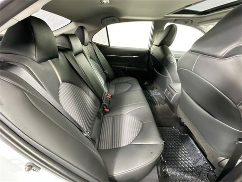 Used 2024 Toyota Camry SE image 27