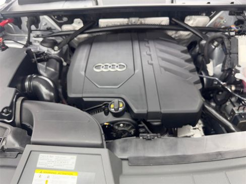 Used 2022 Audi Q5 2.0T Premium w/ Convenience Package image 77