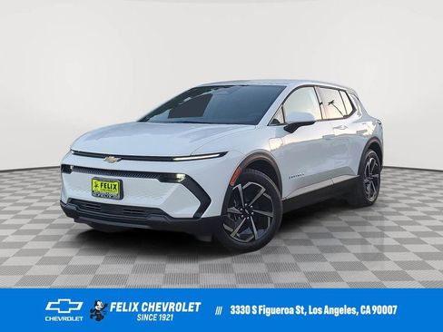 New 2026 Chevrolet Equinox EV LT image 1