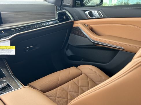 New 2026 BMW X5 xDrive40i w/ M Sport Package image 29