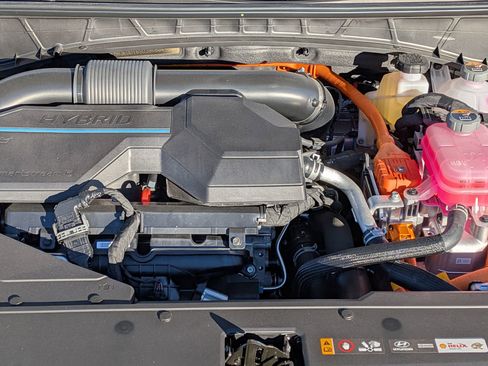 New 2025 Hyundai Tucson Limited image 28