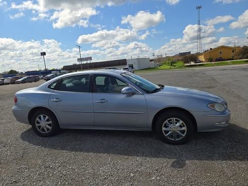 Used 2006 Buick LaCrosse CXL w/ Driver Confidence Package FWD image 5