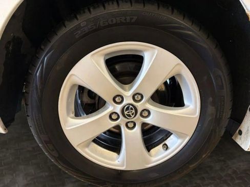 Used 2019 Toyota Sienna LE FWD image 33