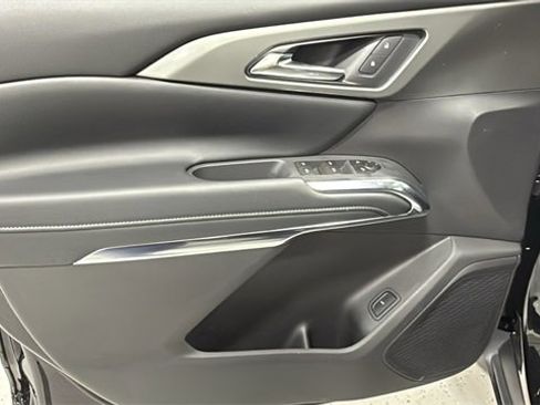 New 2026 Chevrolet Traverse LT w/ Driver Confidence Package image 12