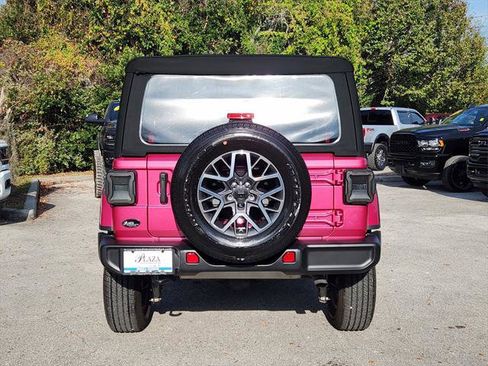 Certified 2021 Jeep Wrangler Unlimited Sahara w/ Cold Weather Group image 5