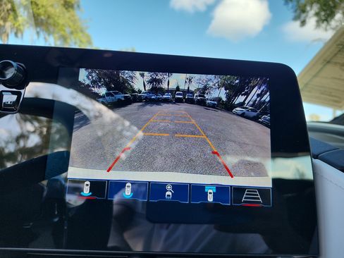 Used 2025 Chevrolet Corvette Stingray Preferred Cpe w/ 2LT image 28