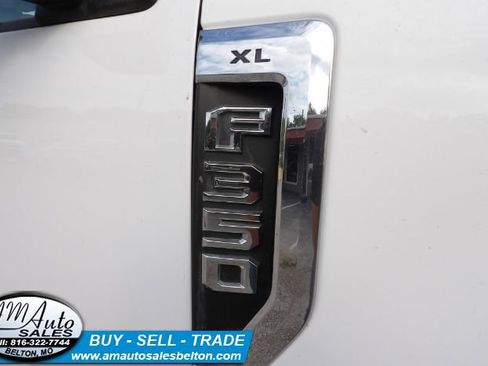 Used 2017 Ford F350 XL image 17