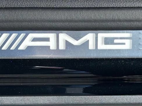 New 2026 Mercedes-Benz GLA 35 AMG 4MATIC image 11