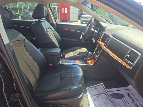 Used 2011 Lincoln MKZ AWD w/ 101A Rapid Spec Order Code image 21